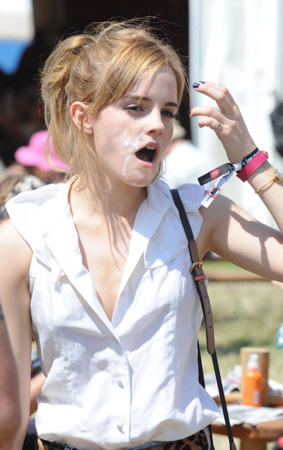 FeROqx0b Cum for Emma Watson 30.jpg